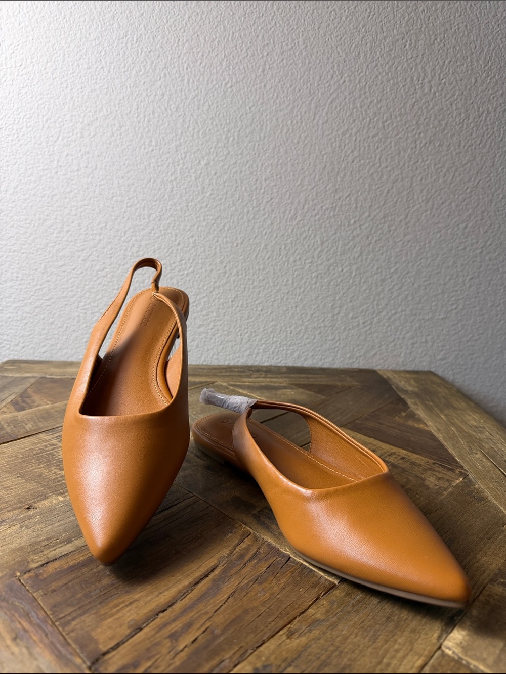 Size 8.5 Coutgo Women's Pointed Slingback Mules in Cognac Tan